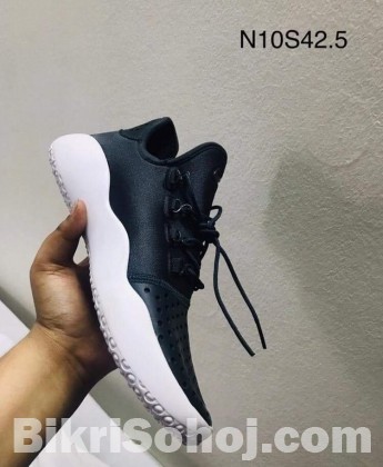 Exclusive Brande new Sneaker shoe for men